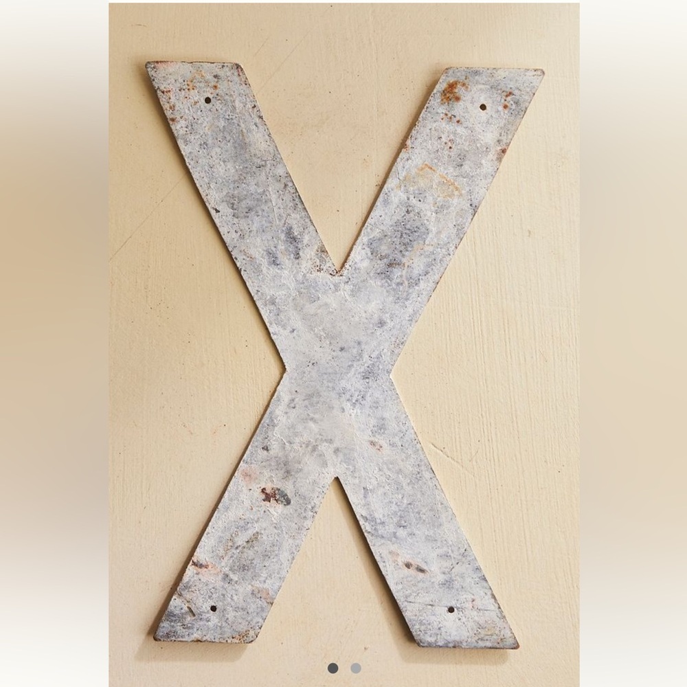 New Anthropologie Distressed iron Letter X Anthrohome Anthro Decor NWT
